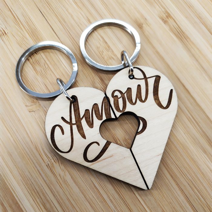 Porte-clés Cœur En Bois Gravé Personnalisé - Cadeau Anniversaire De Mariage, Couple - Fabriqué En France, écologique